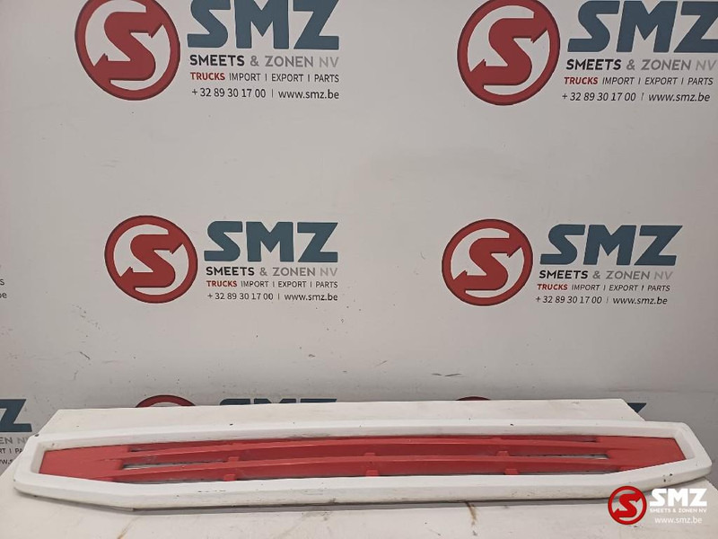 Volvo Occ onderste radiatorgrille Volvo - Grill for Lastebil: bilde 1 Volvo Occ onderste radiatorgrille Volvo - Grill for Lastebil: bilde 1