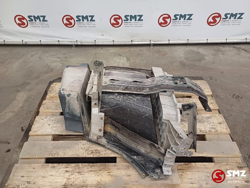 Volvo Occ opstapbak rechts Volvo - Førerhus og interiør for Lastebil: bilde 4 Volvo Occ opstapbak rechts Volvo - Førerhus og interiør for Lastebil: bilde 4