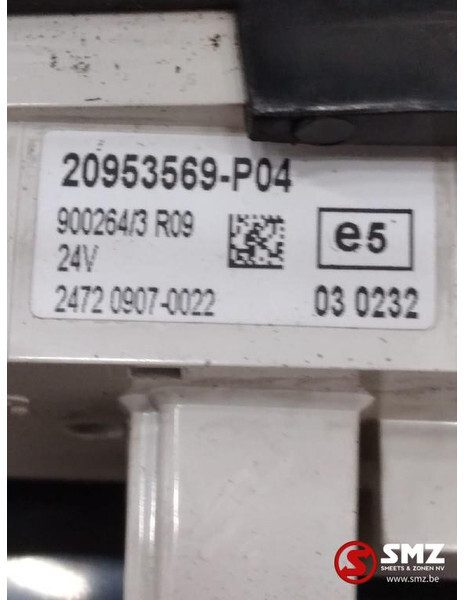 Volvo Occ ventilatierooster + koplampschakelaar Volvo - Førerhus og interiør for Lastebil: bilde 3 Volvo Occ ventilatierooster + koplampschakelaar Volvo - Førerhus og interiør for Lastebil: bilde 3