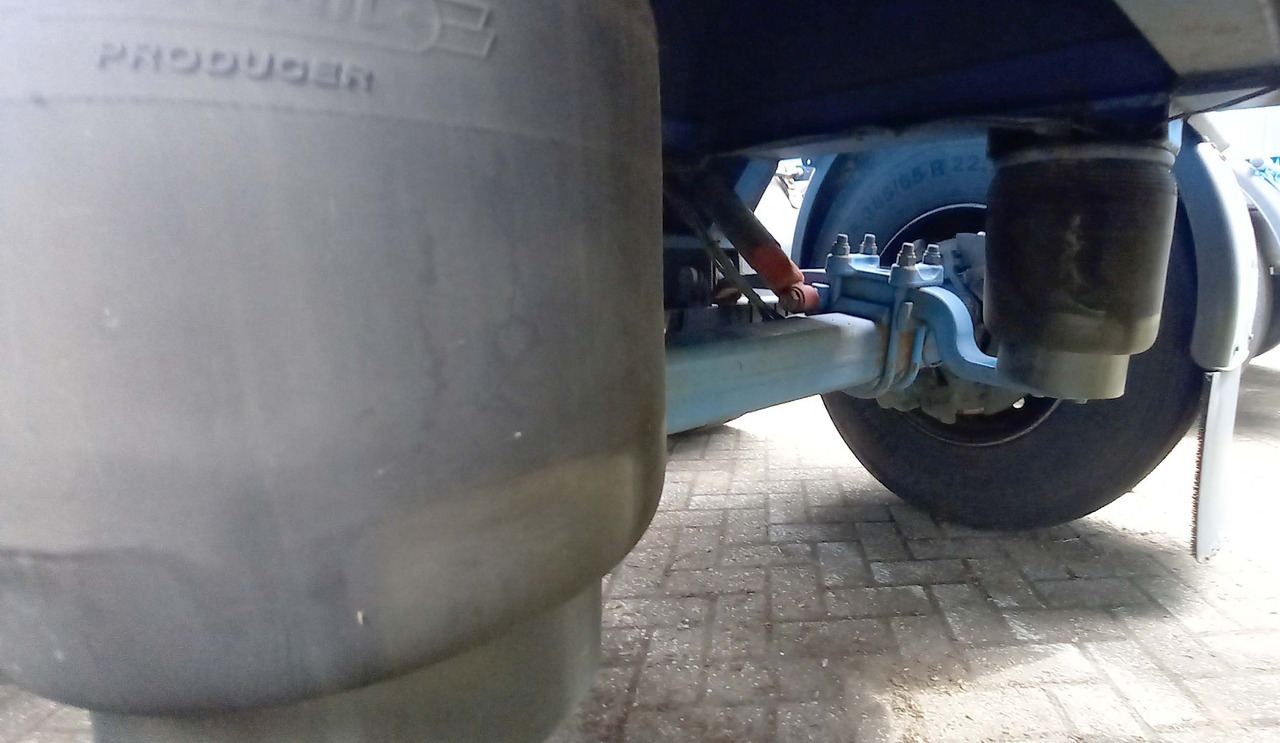 AGA Cryo Gas tank semi-trailer cryogenic used for nitrogen, argon, oxygen, LIN, LOX, LAR. - Tanksemi: bilde 5 AGA Cryo Gas tank semi-trailer cryogenic used for nitrogen, argon, oxygen, LIN, LOX, LAR. - Tanksemi: bilde 5