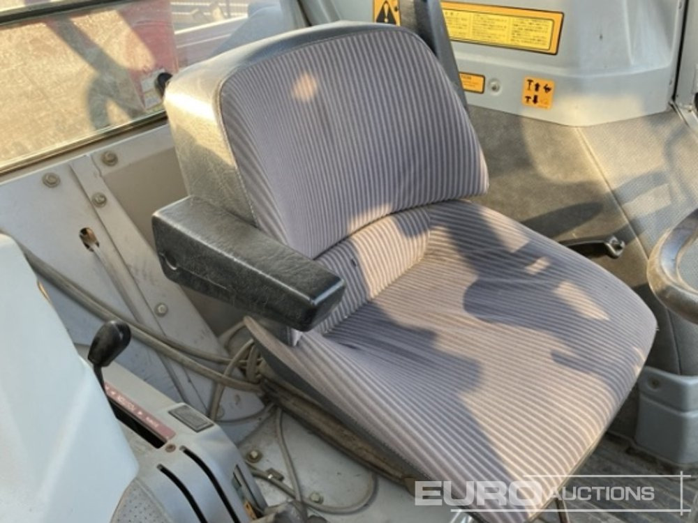 1996 Massey Ferguson 382 4WD, A/C - Traktor: bilde 3 1996 Massey Ferguson 382 4WD, A/C - Traktor: bilde 3