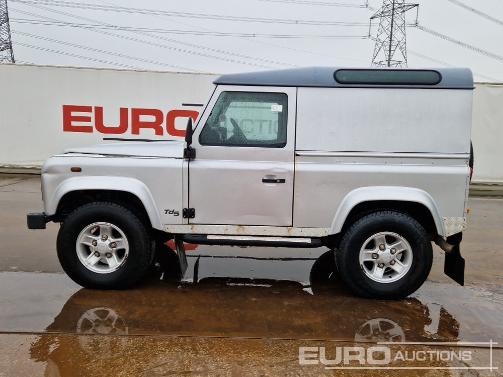 2002 Land Rover Defender 90 - SUV: bilde 2 2002 Land Rover Defender 90 - SUV: bilde 2