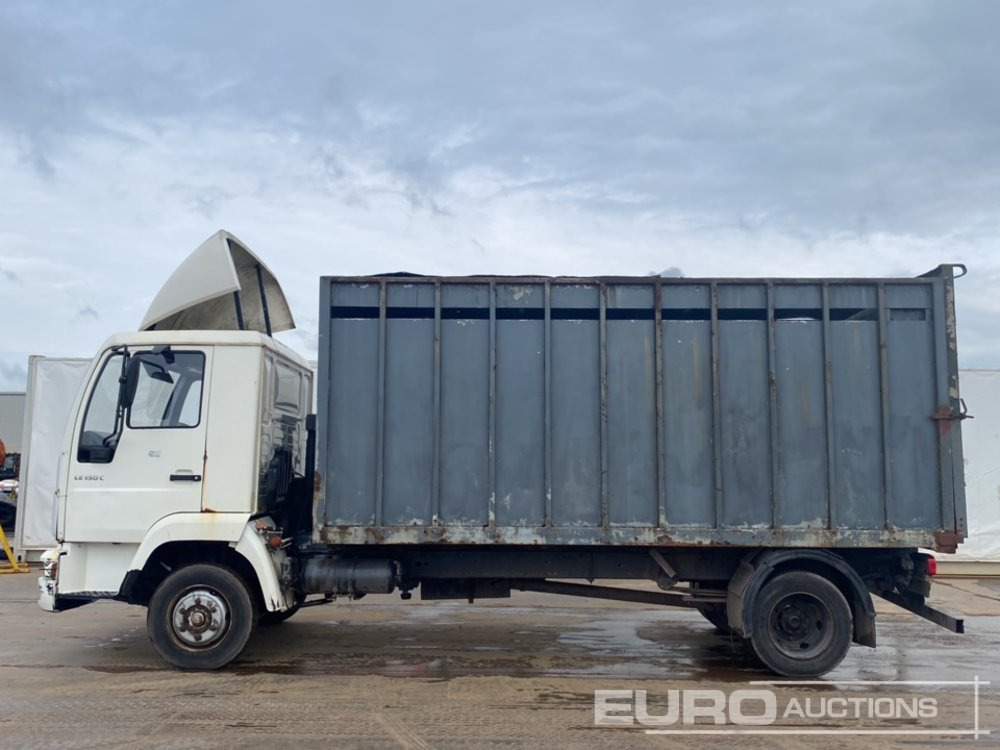2002 MAN LE150C - Dyretransport lastebil: bilde 2 2002 MAN LE150C - Dyretransport lastebil: bilde 2