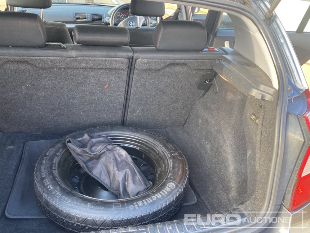 Personenbil 2005 BMW 118D: bilde 21 Personenbil 2005 BMW 118D: bilde 21