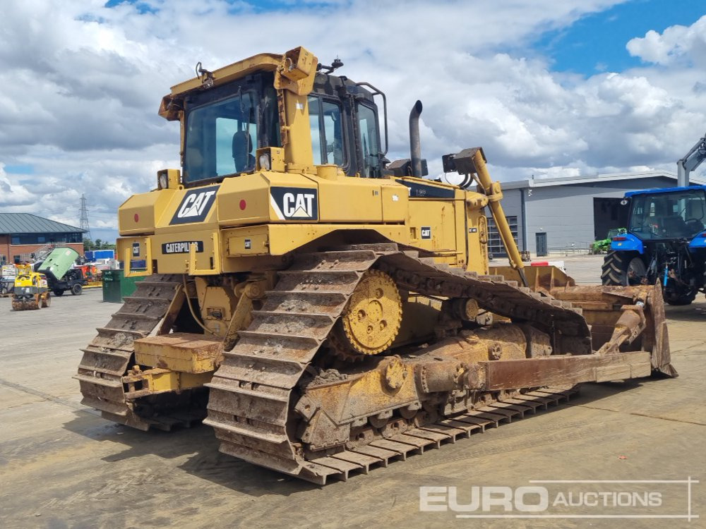 2011 CAT D6T - Bulldozer: bilde 5 2011 CAT D6T - Bulldozer: bilde 5