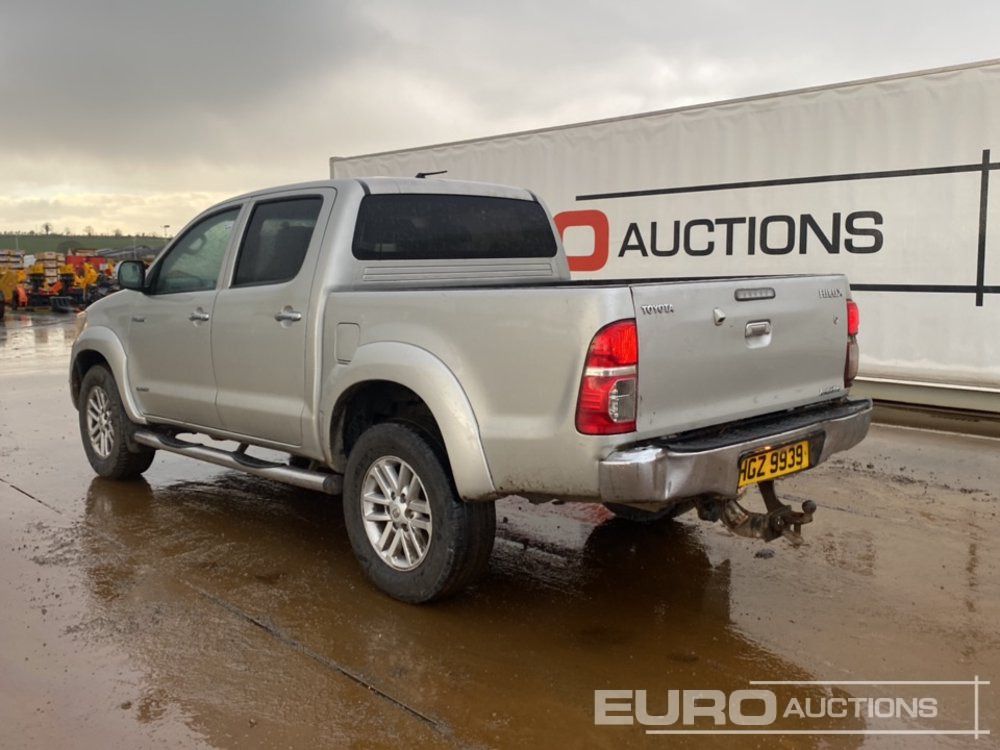 2013 Toyota Hilux Invincible - Pickup: bilde 3 2013 Toyota Hilux Invincible - Pickup: bilde 3