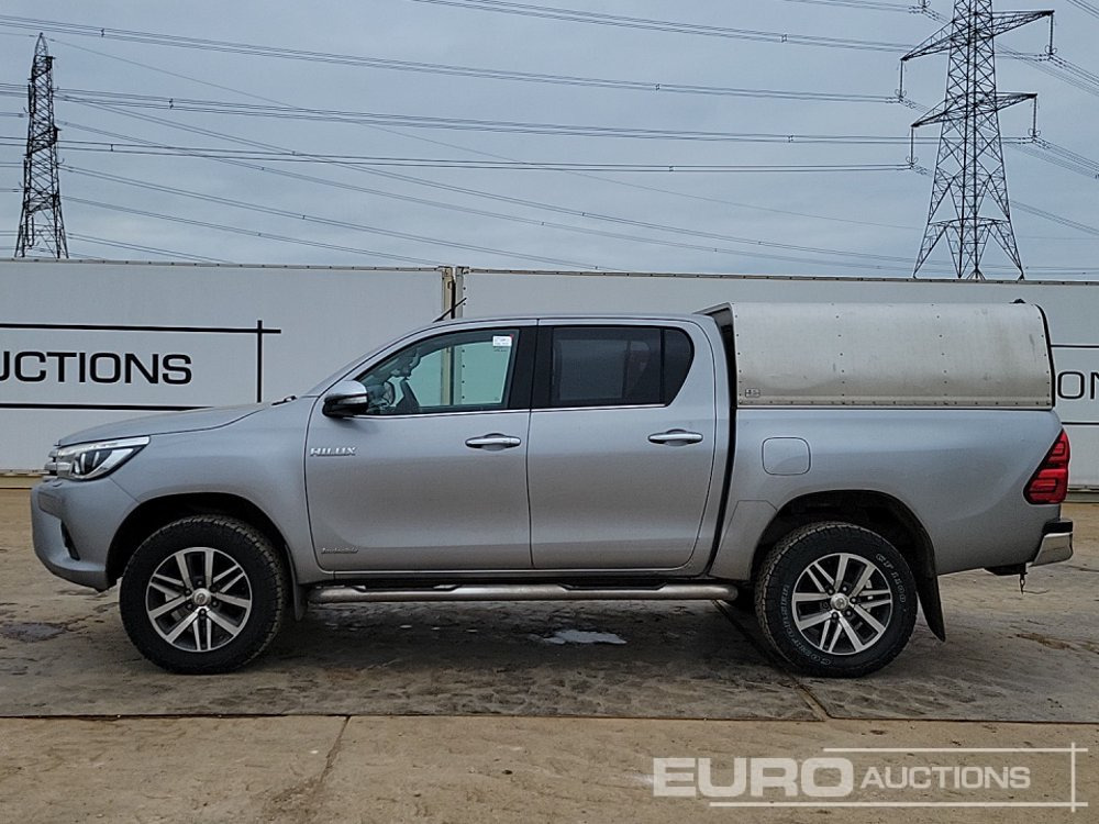 2016 Toyota Hilux Invincible - Pickup: bilde 2 2016 Toyota Hilux Invincible - Pickup: bilde 2