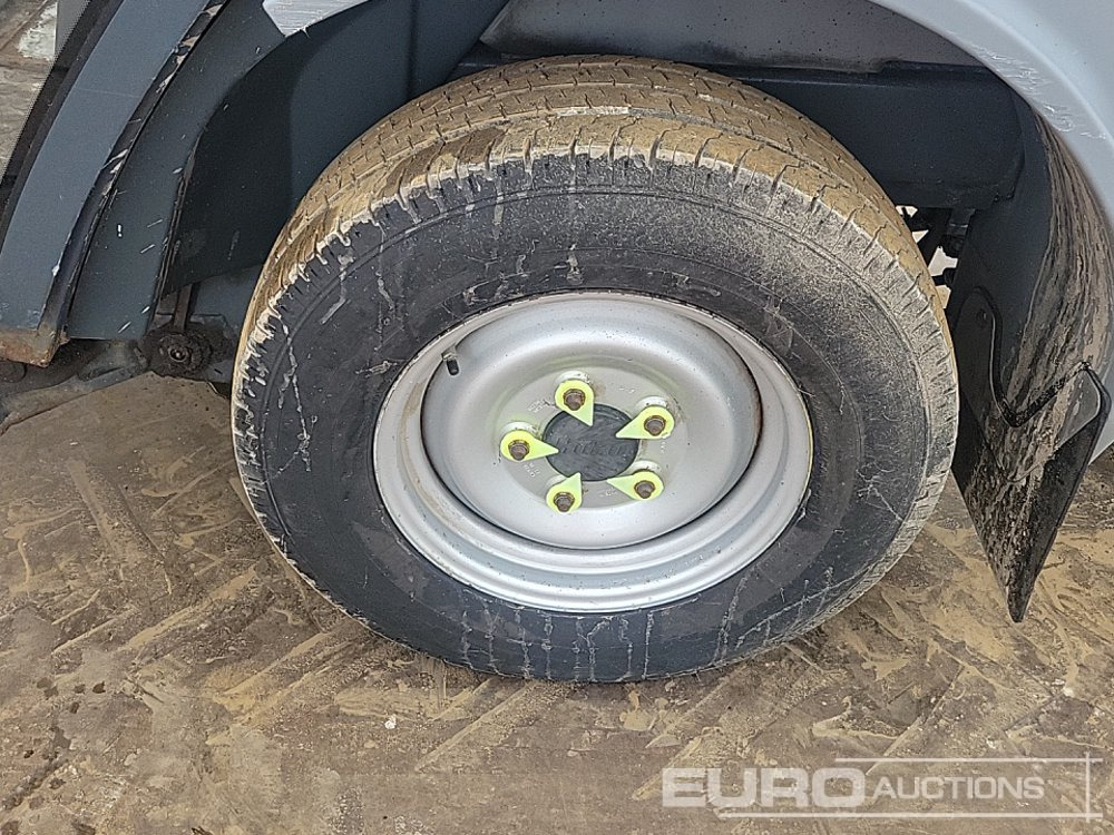 Feiebil 2017 Hako Citymaster 1600 4x2 Compact Gritter, Hydraulic Snow Plough & Sweeper Attachment, Reverse Camera, Automatic Gearbox (Reg. Docs. Available): bilde 8