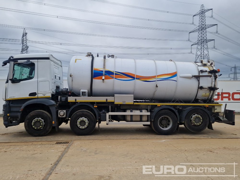 2017 Mercedes Arocs 3240 - Tankbil: bilde 2 2017 Mercedes Arocs 3240 - Tankbil: bilde 2