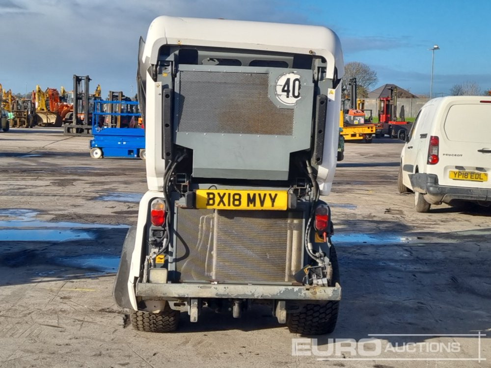2018 Karcher Articulated Sweeper, Reverse Camera, A/C (Non Runner) - Feiebil: bilde 4 2018 Karcher Articulated Sweeper, Reverse Camera, A/C (Non Runner) - Feiebil: bilde 4