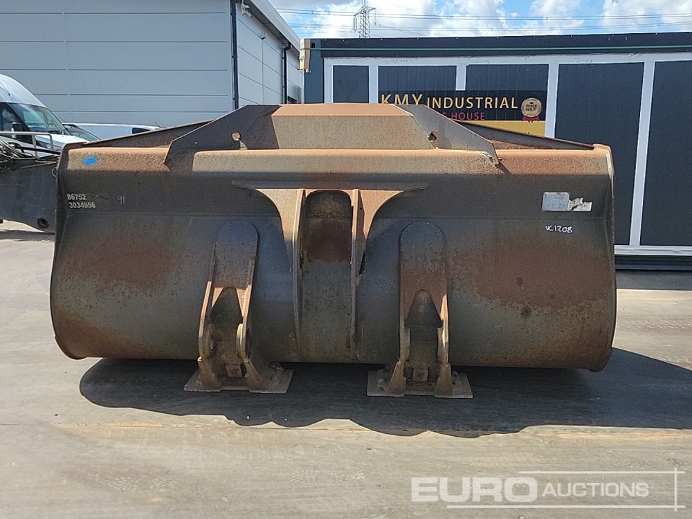 2019 Volvo 126" Loading Bucket to suit Wheeled Loader - Skuffe: bilde 4 2019 Volvo 126" Loading Bucket to suit Wheeled Loader - Skuffe: bilde 4