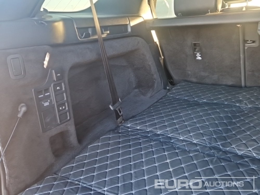 SUV 2022 Land Rover Discovery: bilde 15