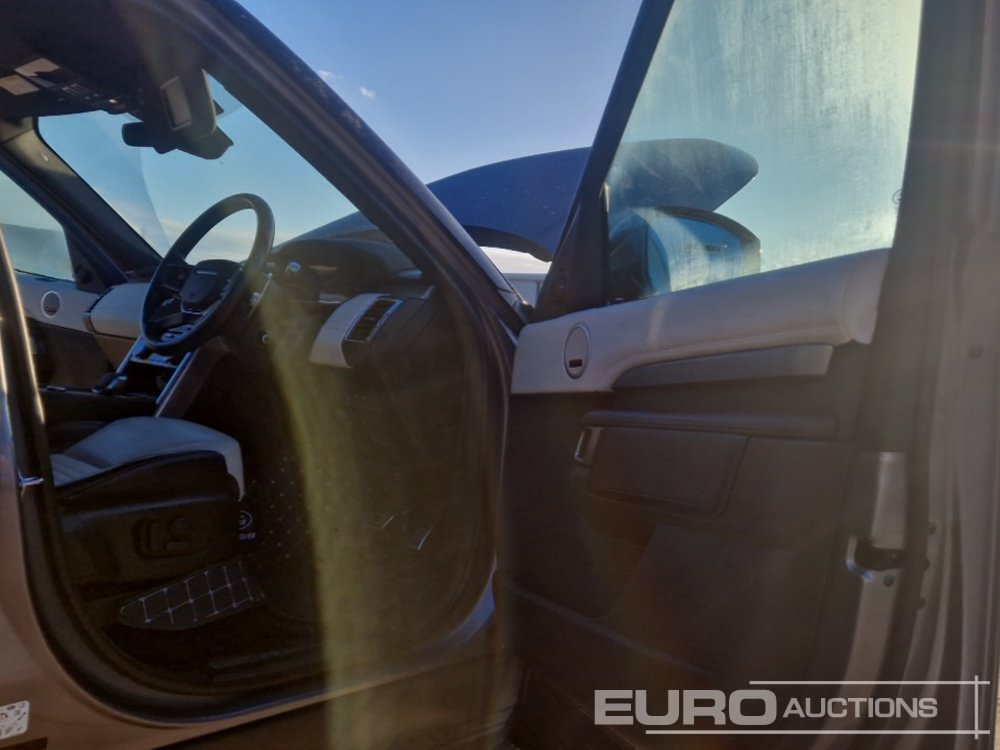 SUV 2022 Land Rover Discovery: bilde 30