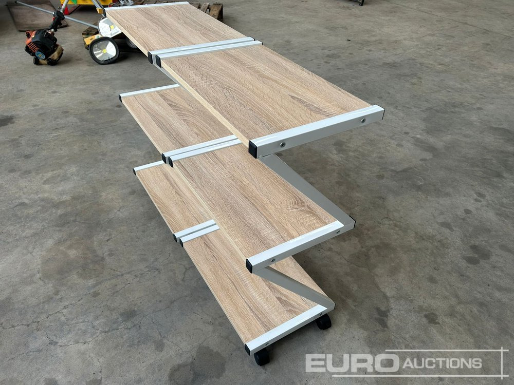 3 Tier Shelving Unit (2 of) - Anleggsmaskiner: bilde 4 3 Tier Shelving Unit (2 of) - Anleggsmaskiner: bilde 4