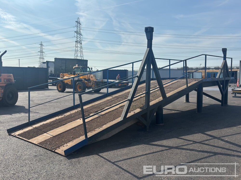 30' x 8' Loading Ramp - Lasterampe: bilde 5 30' x 8' Loading Ramp - Lasterampe: bilde 5