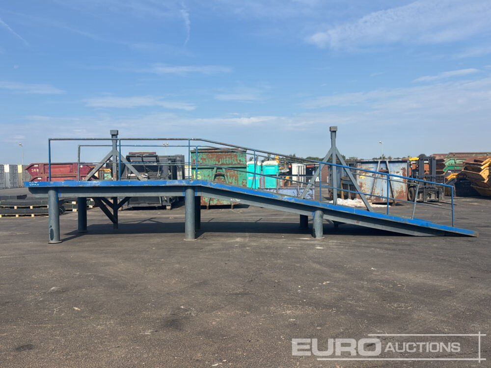 30' x 8' Loading Ramp - Lasterampe: bilde 2 30' x 8' Loading Ramp - Lasterampe: bilde 2