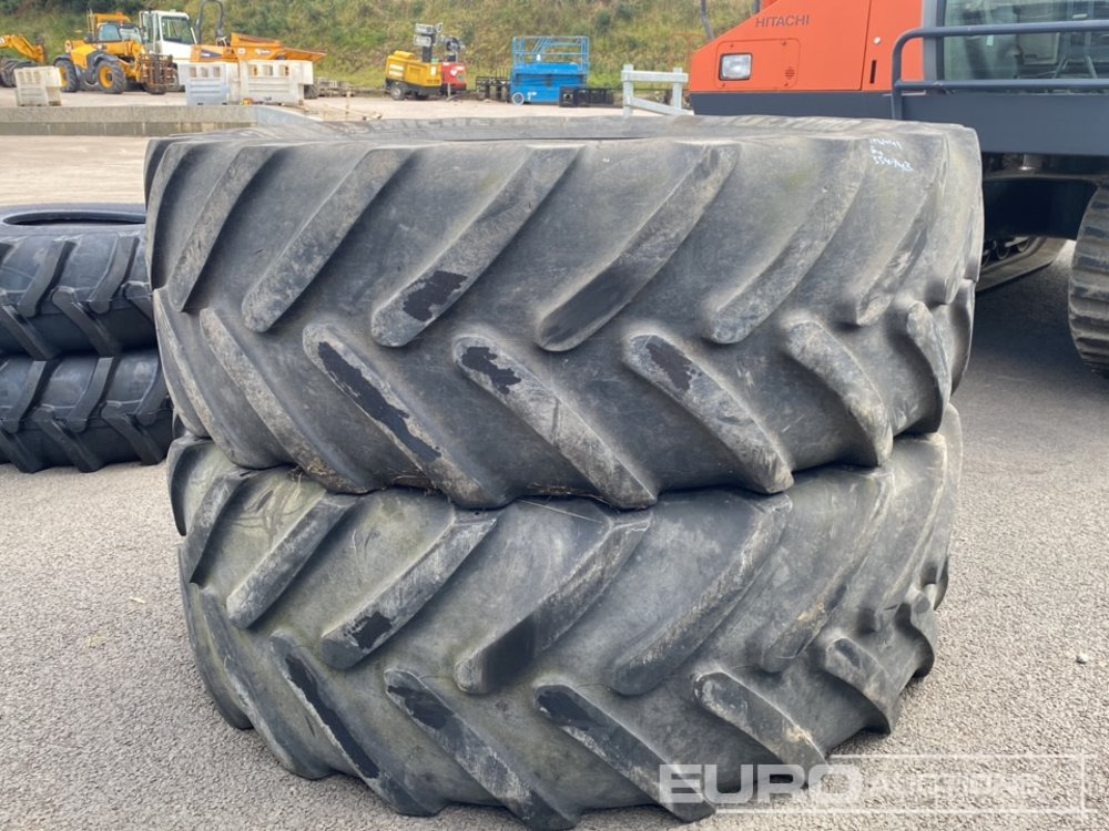 650/65R42 Michelin Tyres (2 of) - Dekk: bilde 2 650/65R42 Michelin Tyres (2 of) - Dekk: bilde 2