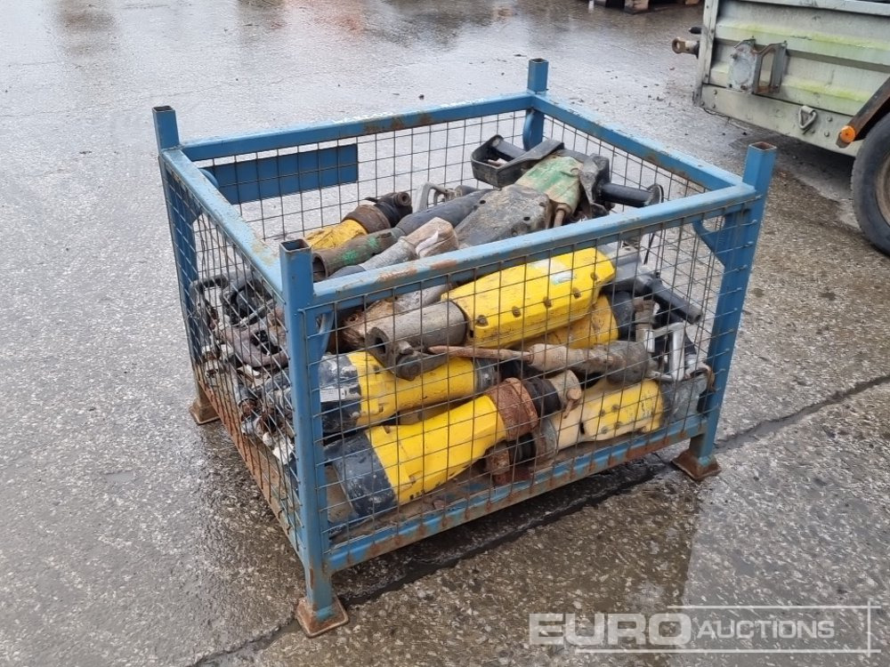 Atlas Copco Stillage of Pneumatic Handheld Breakers - Asfaltteknikk: bilde 1 Atlas Copco Stillage of Pneumatic Handheld Breakers - Asfaltteknikk: bilde 1