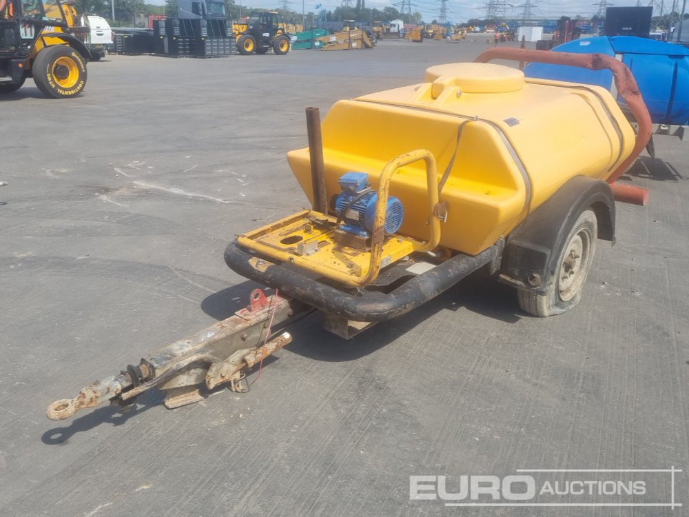 Brendon Bowsers Single Axle Plastic Water Bowser, 415Volt Motor - Lagringstank: bilde 1 Brendon Bowsers Single Axle Plastic Water Bowser, 415Volt Motor - Lagringstank: bilde 1