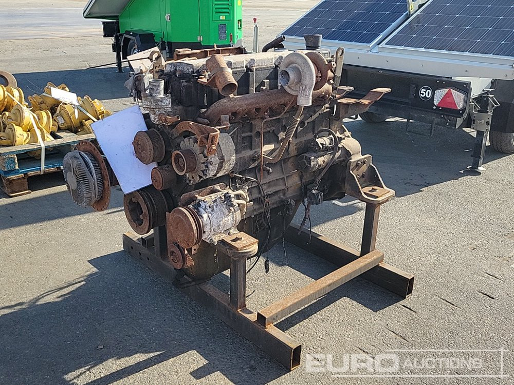 CAT 6 Cylinder Engine (Fire Damaged) - Motor: bilde 1 CAT 6 Cylinder Engine (Fire Damaged) - Motor: bilde 1