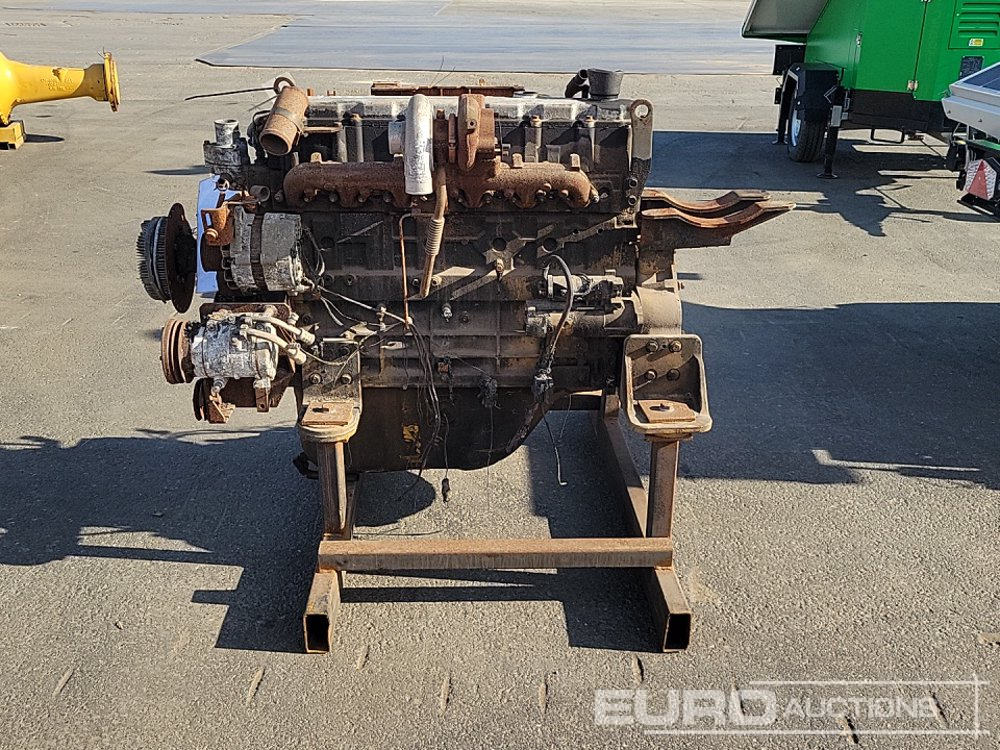 CAT 6 Cylinder Engine (Fire Damaged) - Motor: bilde 2 CAT 6 Cylinder Engine (Fire Damaged) - Motor: bilde 2