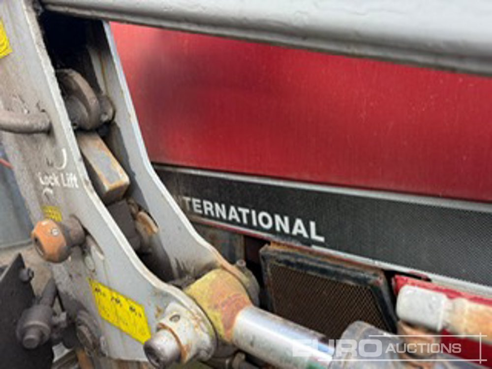 Case 4230 - Traktor: bilde 3 Case 4230 - Traktor: bilde 3