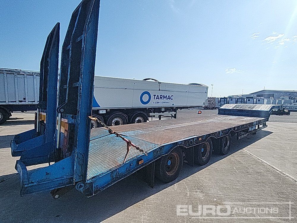 Chieftain Tri Axle Extendable Step Frame Low Loader Trailer, Hydraulic Ramps - Lavloader semitrailer: bilde 3 Chieftain Tri Axle Extendable Step Frame Low Loader Trailer, Hydraulic Ramps - Lavloader semitrailer: bilde 3
