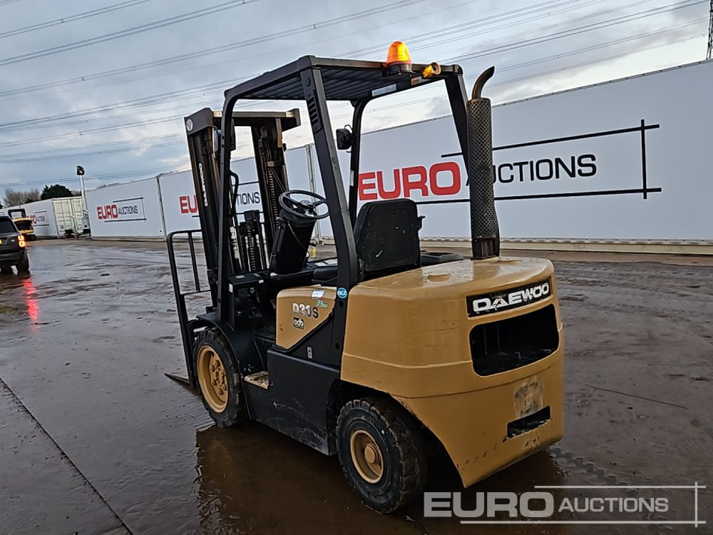 Daewoo D305-3 - Gaffeltruck: bilde 3 Daewoo D305-3 - Gaffeltruck: bilde 3