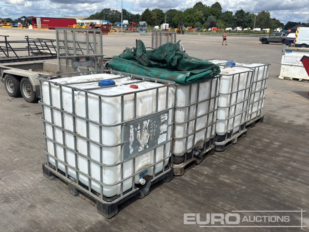 Empty IBC Tank (4 of) - Anleggsmaskiner: bilde 2 Empty IBC Tank (4 of) - Anleggsmaskiner: bilde 2