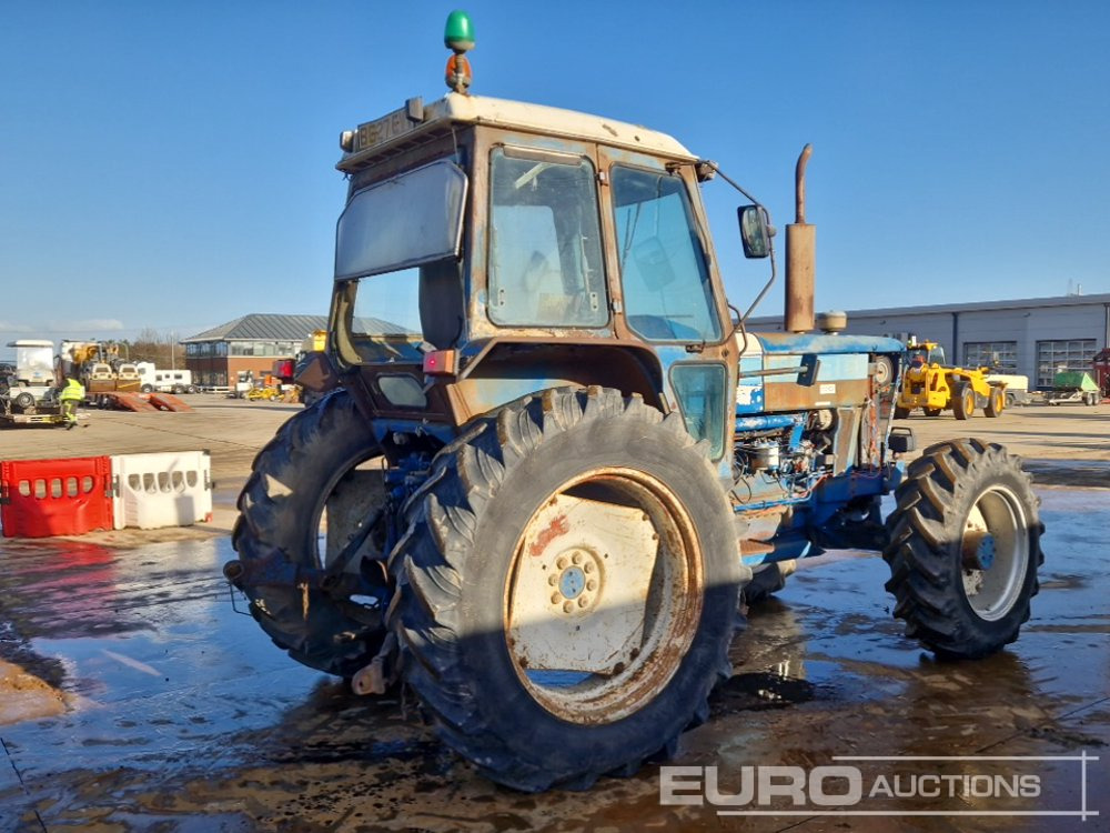 Ford 8210 - Traktor: bilde 5 Ford 8210 - Traktor: bilde 5