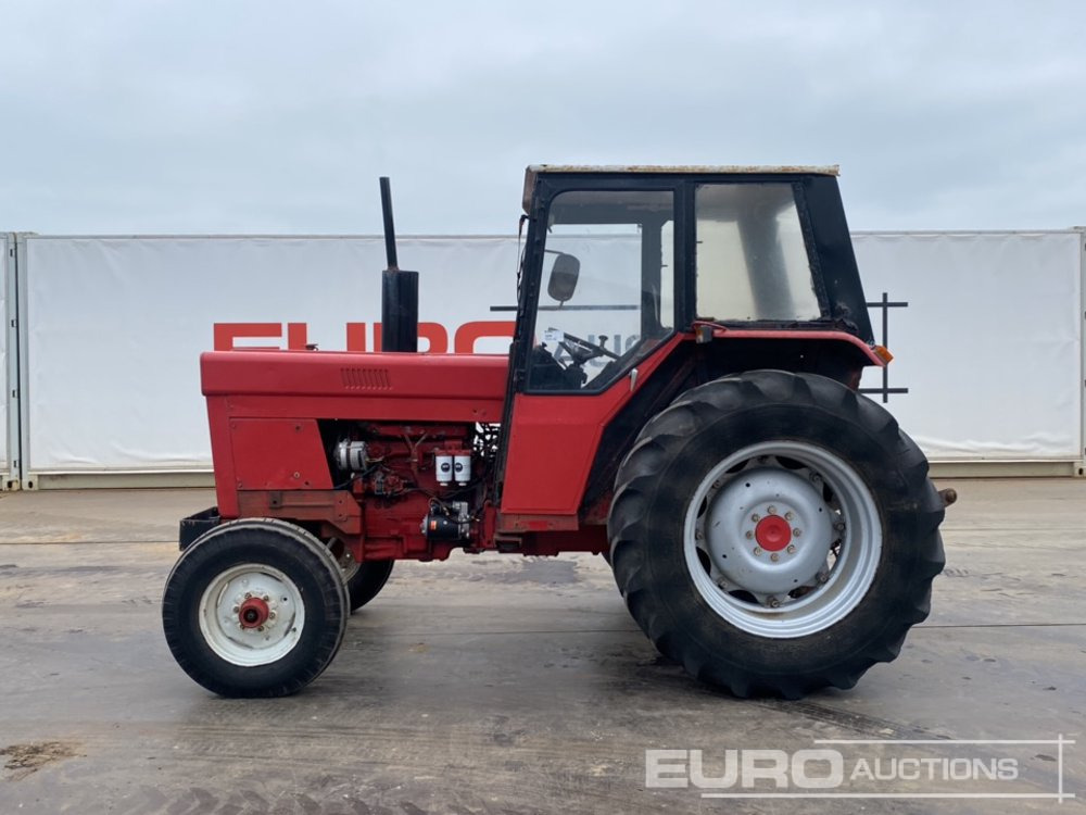 International 2WD Tractor - Traktor: bilde 2 International 2WD Tractor - Traktor: bilde 2