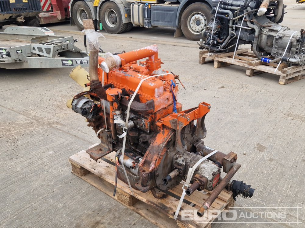 Isuzu 4 Cylinder Engine, Pump - Motor: bilde 4 Isuzu 4 Cylinder Engine, Pump - Motor: bilde 4