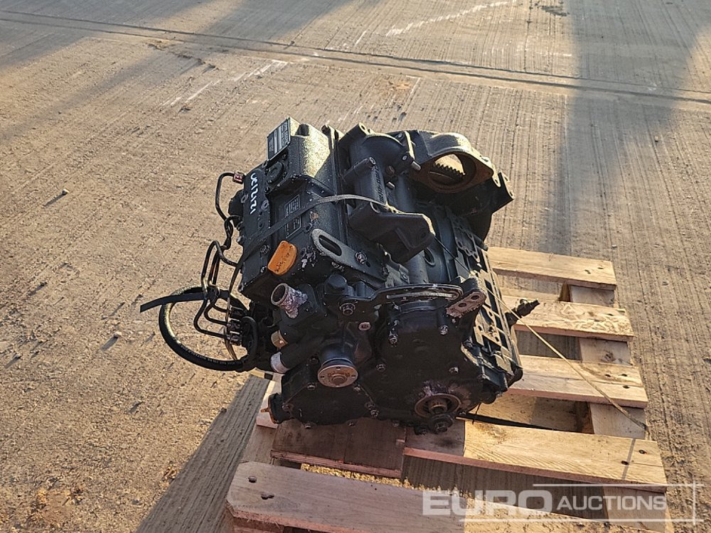John Deere 3 Cylinder Engine - Motor: bilde 4 John Deere 3 Cylinder Engine - Motor: bilde 4
