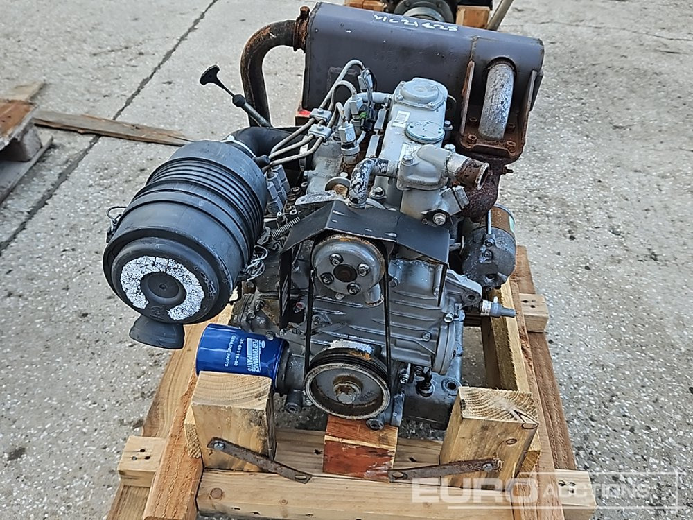 Kubota 3 Cylinder Engine - Motor: bilde 2 Kubota 3 Cylinder Engine - Motor: bilde 2