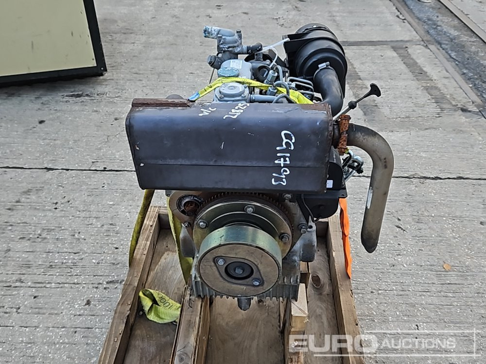 Kubota 3 Cylinder Engine - Motor: bilde 2 Kubota 3 Cylinder Engine - Motor: bilde 2