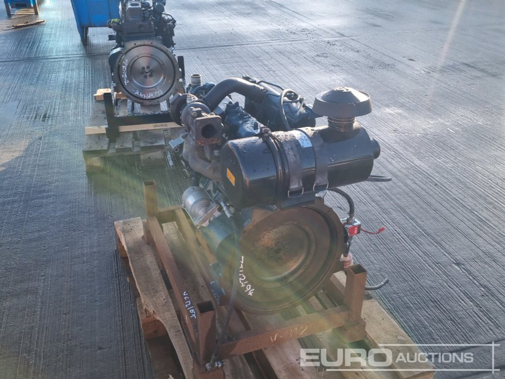 Kubota V2003T - Motor: bilde 3 Kubota V2003T - Motor: bilde 3