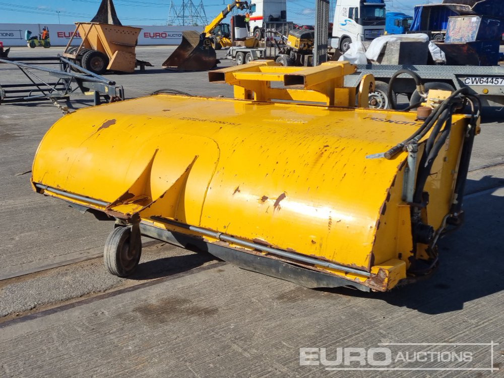 JCB Hydraulic Sweeper Collector to suit Forklift - Materialhåndteringsutstyr: bilde 1 JCB Hydraulic Sweeper Collector to suit Forklift - Materialhåndteringsutstyr: bilde 1
