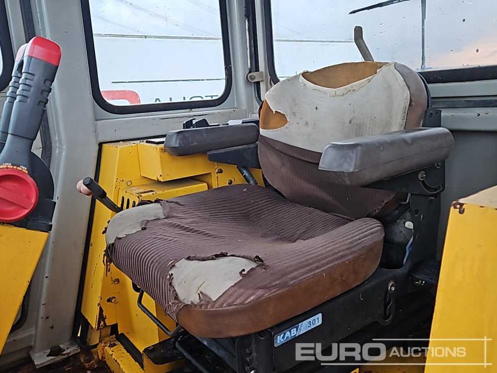 Traktor Morooka MK70: bilde 32 Traktor Morooka MK70: bilde 32