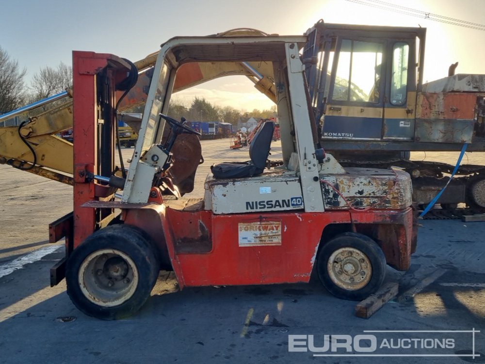 Nissan YGF03A40TU - Dieseltruck: bilde 2 Nissan YGF03A40TU - Dieseltruck: bilde 2