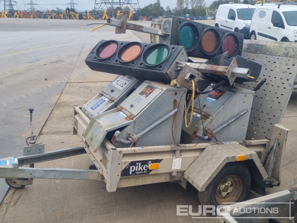 Pike Signals Single Axle Plant Trailer, Ramp, 4 Way Traffic Light System - Maskinhenger: bilde 2 Pike Signals Single Axle Plant Trailer, Ramp, 4 Way Traffic Light System - Maskinhenger: bilde 2