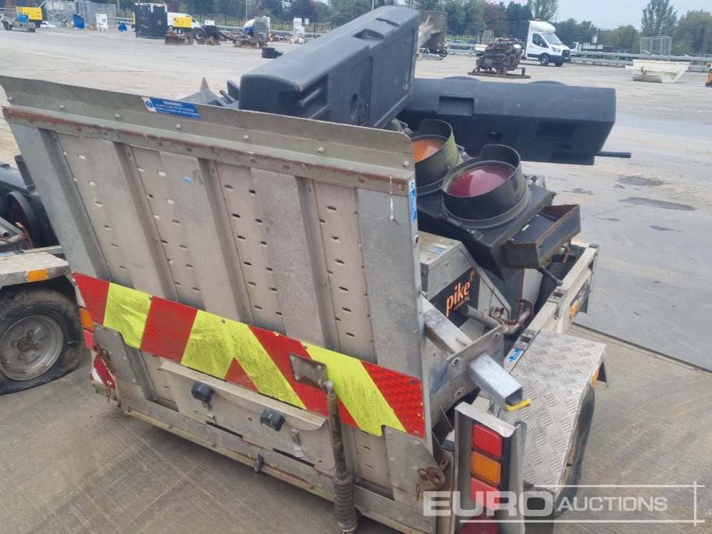 Pike Signals Single Axle Plant Trailer, Ramp, 4 Way Traffic Light System - Maskinhenger: bilde 5 Pike Signals Single Axle Plant Trailer, Ramp, 4 Way Traffic Light System - Maskinhenger: bilde 5