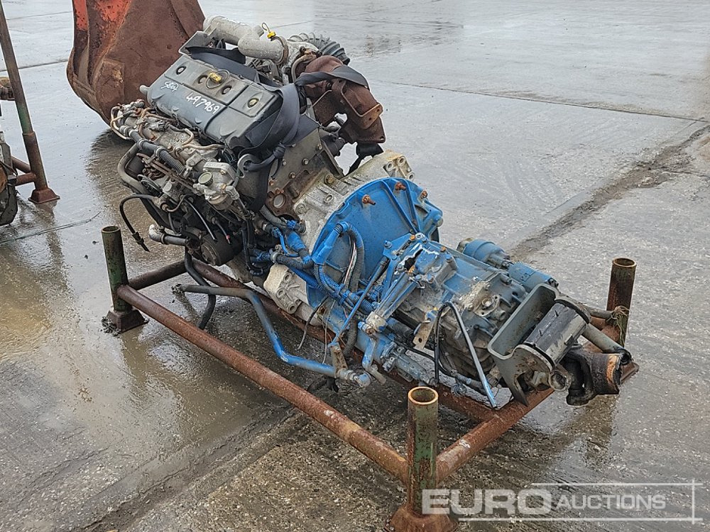 Renault 4 Cylinder Engine, Gearbox - Motor: bilde 3 Renault 4 Cylinder Engine, Gearbox - Motor: bilde 3