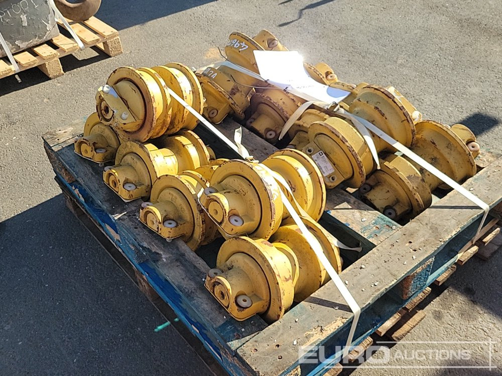 CAT Bottom Rollers (12 of) - Reservedeler: bilde 2 CAT Bottom Rollers (12 of) - Reservedeler: bilde 2