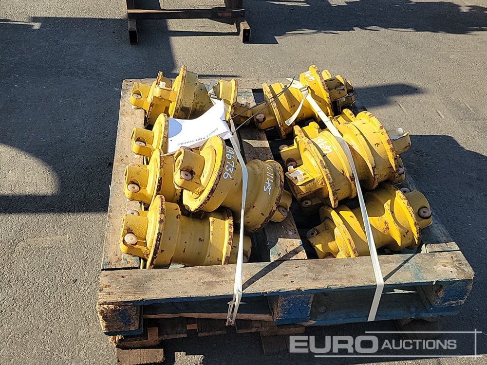 CAT Bottom Rollers (12 of) - Reservedeler: bilde 5 CAT Bottom Rollers (12 of) - Reservedeler: bilde 5