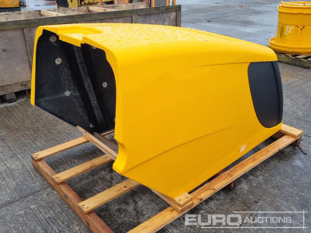 JCB Bonnet Cover to suit 772 - Reservedeler: bilde 5 JCB Bonnet Cover to suit 772 - Reservedeler: bilde 5