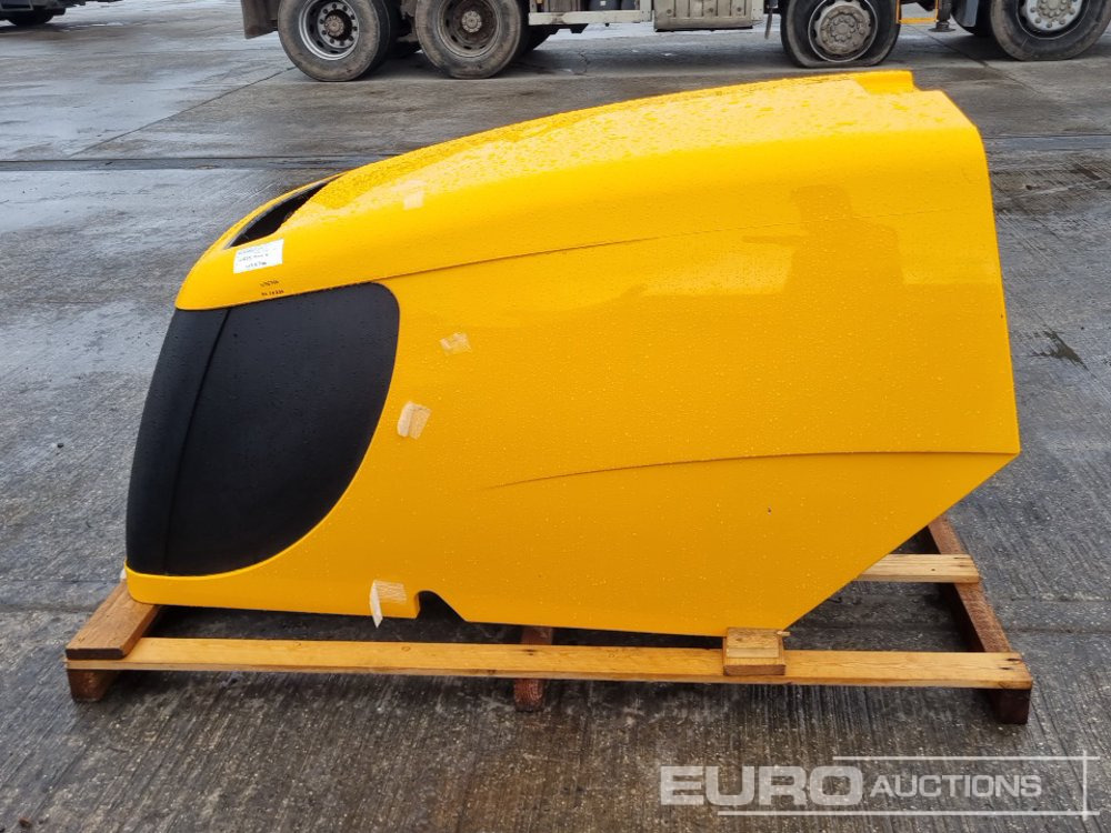 JCB Bonnet Cover to suit 772 - Reservedeler: bilde 2 JCB Bonnet Cover to suit 772 - Reservedeler: bilde 2