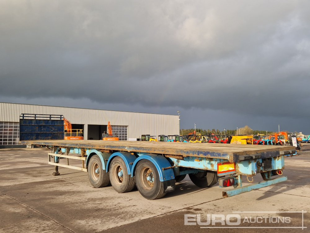 SDC 45' Tri Axle Flat Trailer, BPW Axles - Åpen semitrailer: bilde 2 SDC 45' Tri Axle Flat Trailer, BPW Axles - Åpen semitrailer: bilde 2