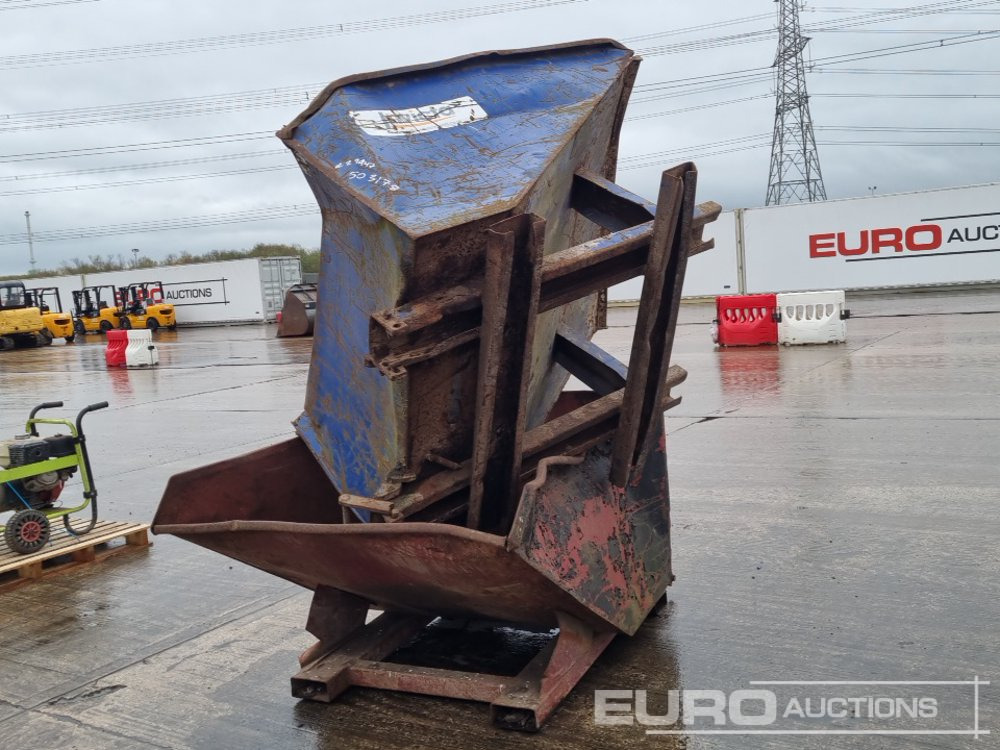 Skip to suit Forklift (2 of) - Tippcontainer: bilde 1 Skip to suit Forklift (2 of) - Tippcontainer: bilde 1