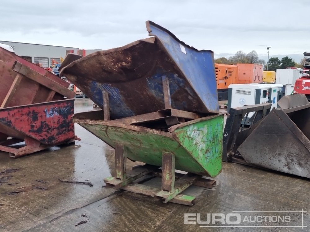 Skip to suit Forklift (2 of) - Tippcontainer: bilde 1 Skip to suit Forklift (2 of) - Tippcontainer: bilde 1