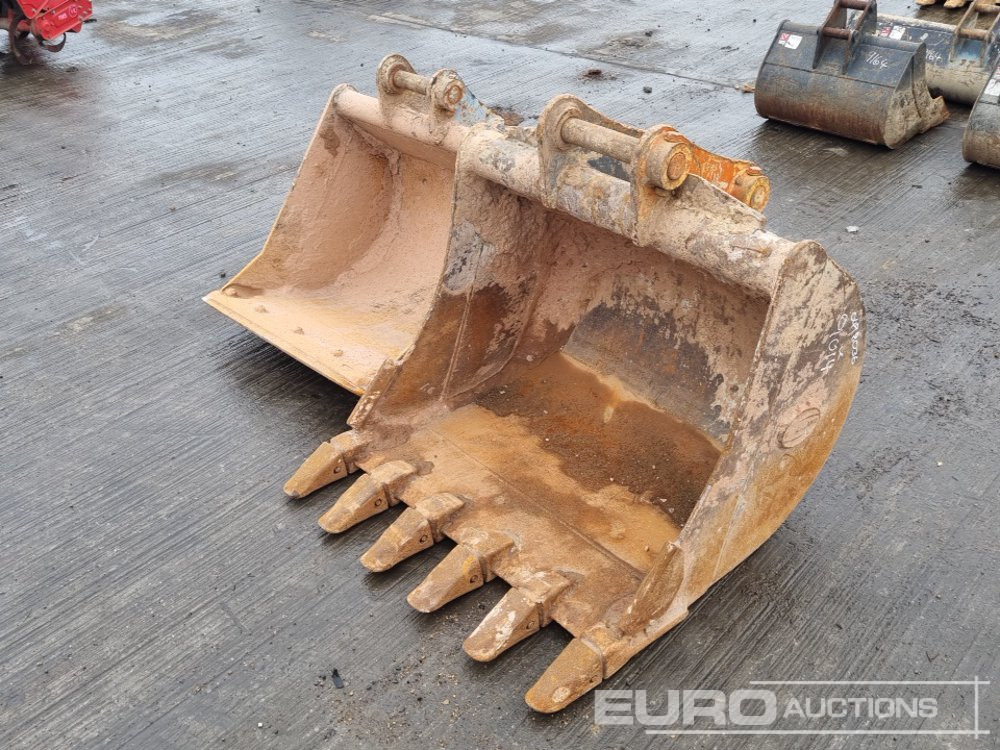 Strickland 36", 30" Digging Bucket 50mm Pin to suit 6-8 Ton Excavator - Skuffe: bilde 1 Strickland 36", 30" Digging Bucket 50mm Pin to suit 6-8 Ton Excavator - Skuffe: bilde 1